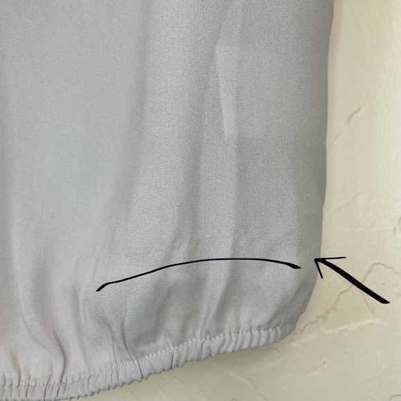 Express Light Gray Sheer Sleeveless Blouse - Picture 6 of 8